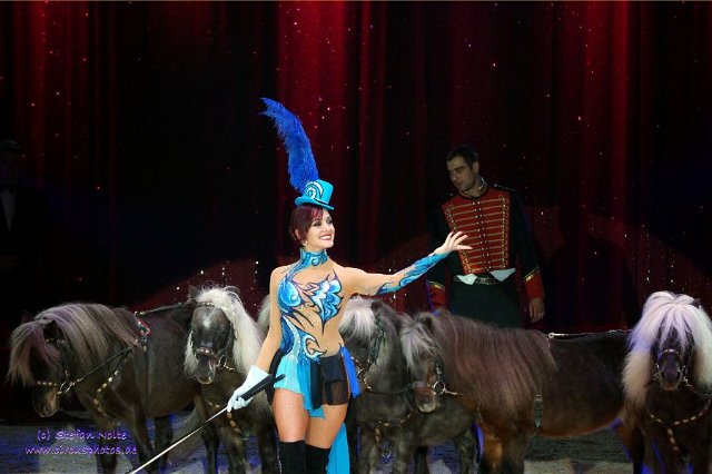 0006Heilbronner Weihnachtscircus2012(c)Stefan Nolte-www.circusphotos.de resized resized